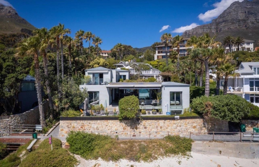 5 Bedroom Property for Sale in Camps Bay Western Cape